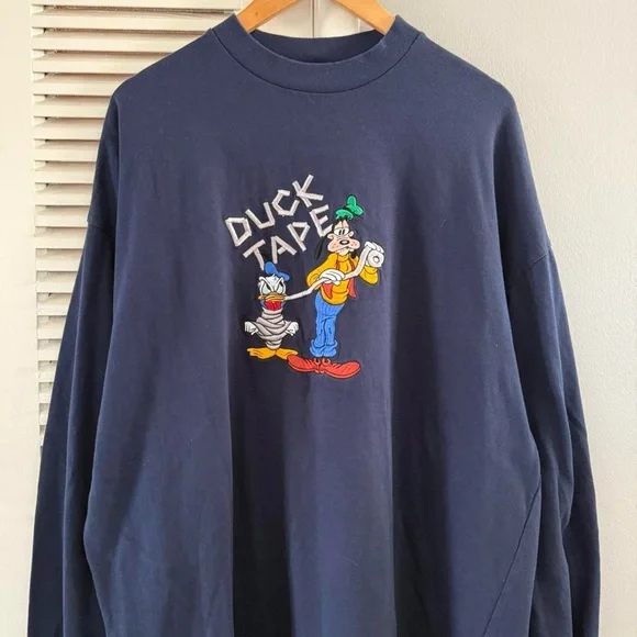 Vintage Disneyland ‘Duck Tape’ Goofy Donald Duck Embroidered Long Sleeve T-shirt - Picture 2 of 7
